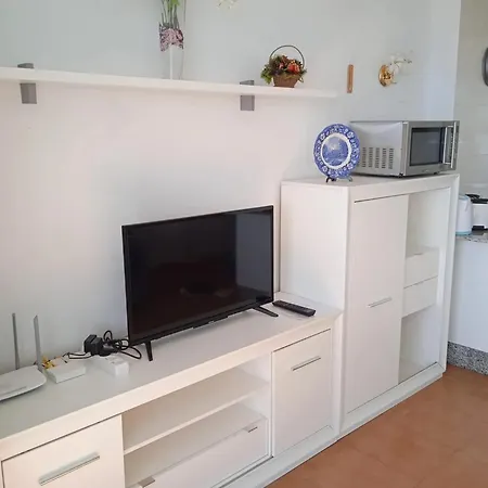 With Sea View In Playa De Americas, 40 M² * プラヤ・デ・ラス・アメリカス